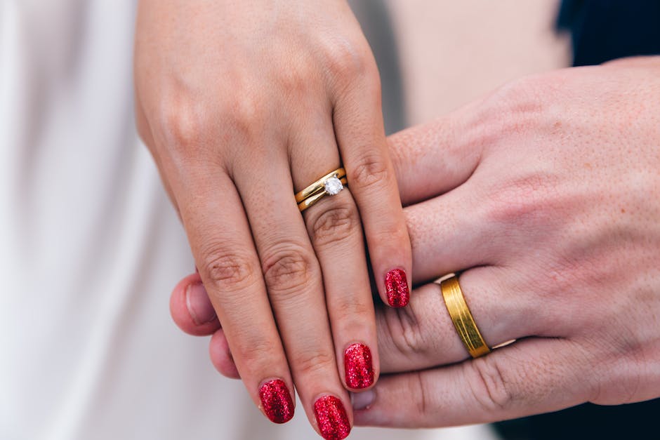 Press-On Nails for Weddings: The Bride’s Day-Of Guide